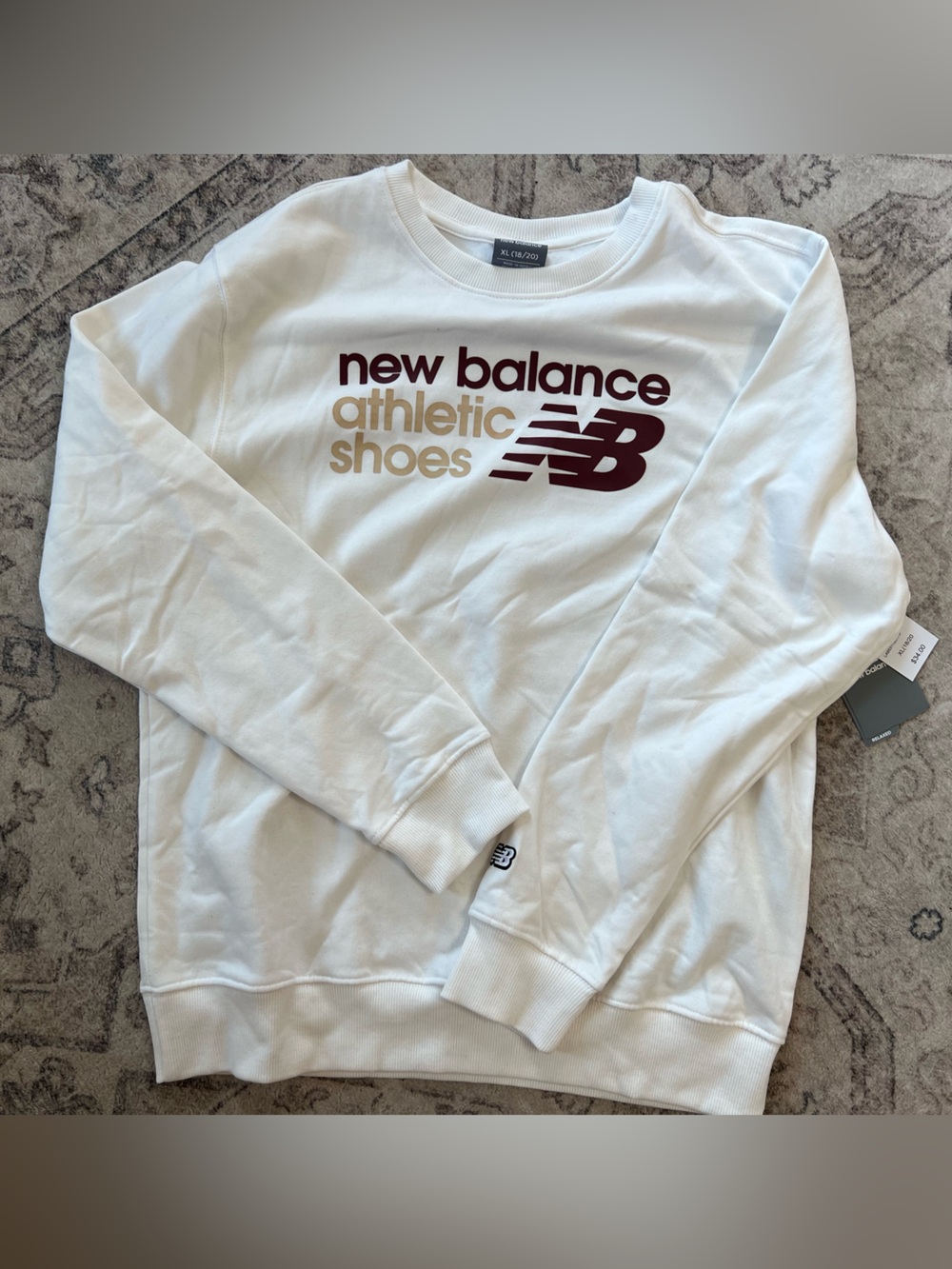 New Balance Graphic Sweatshirt